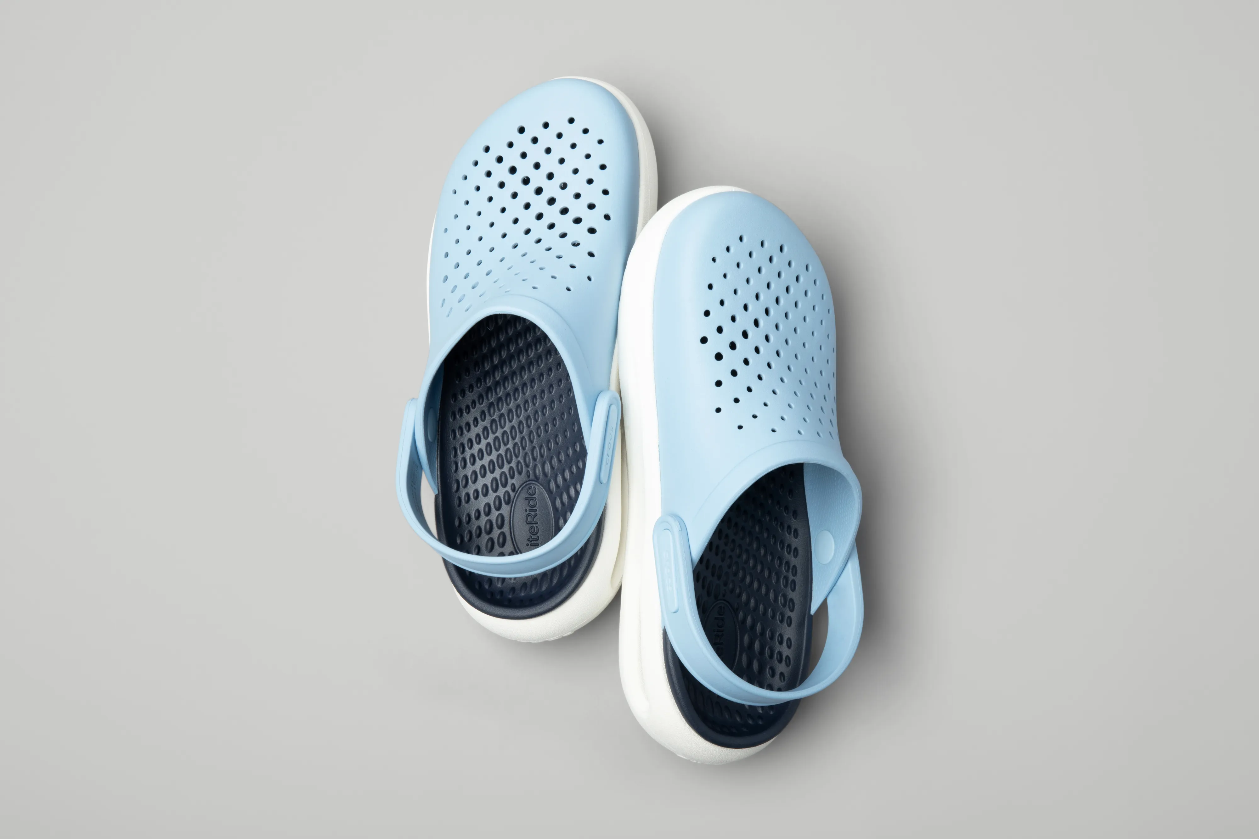 Crocs InMotion Clogs (Blue Calcite)