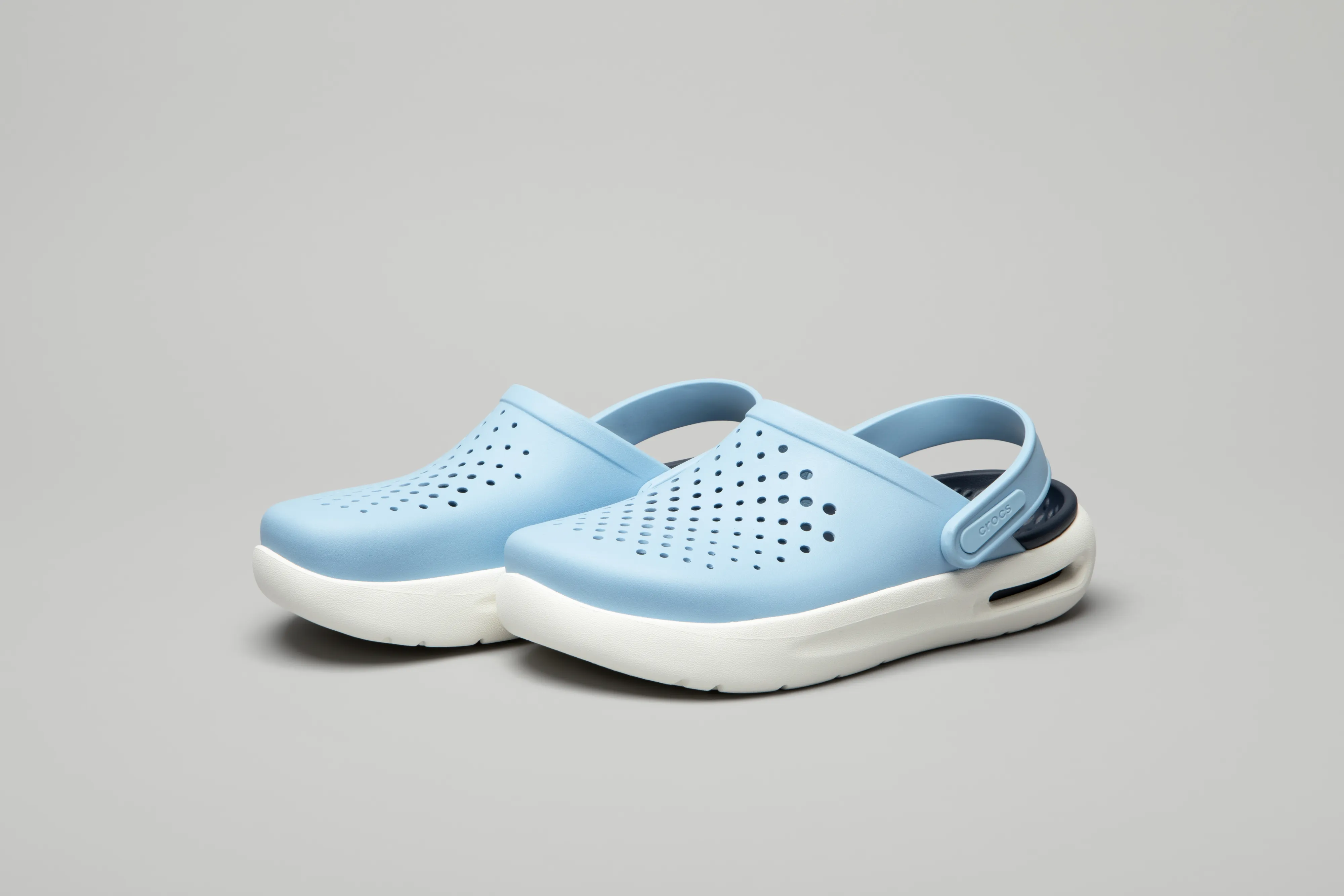 Crocs InMotion Clogs (Blue Calcite)