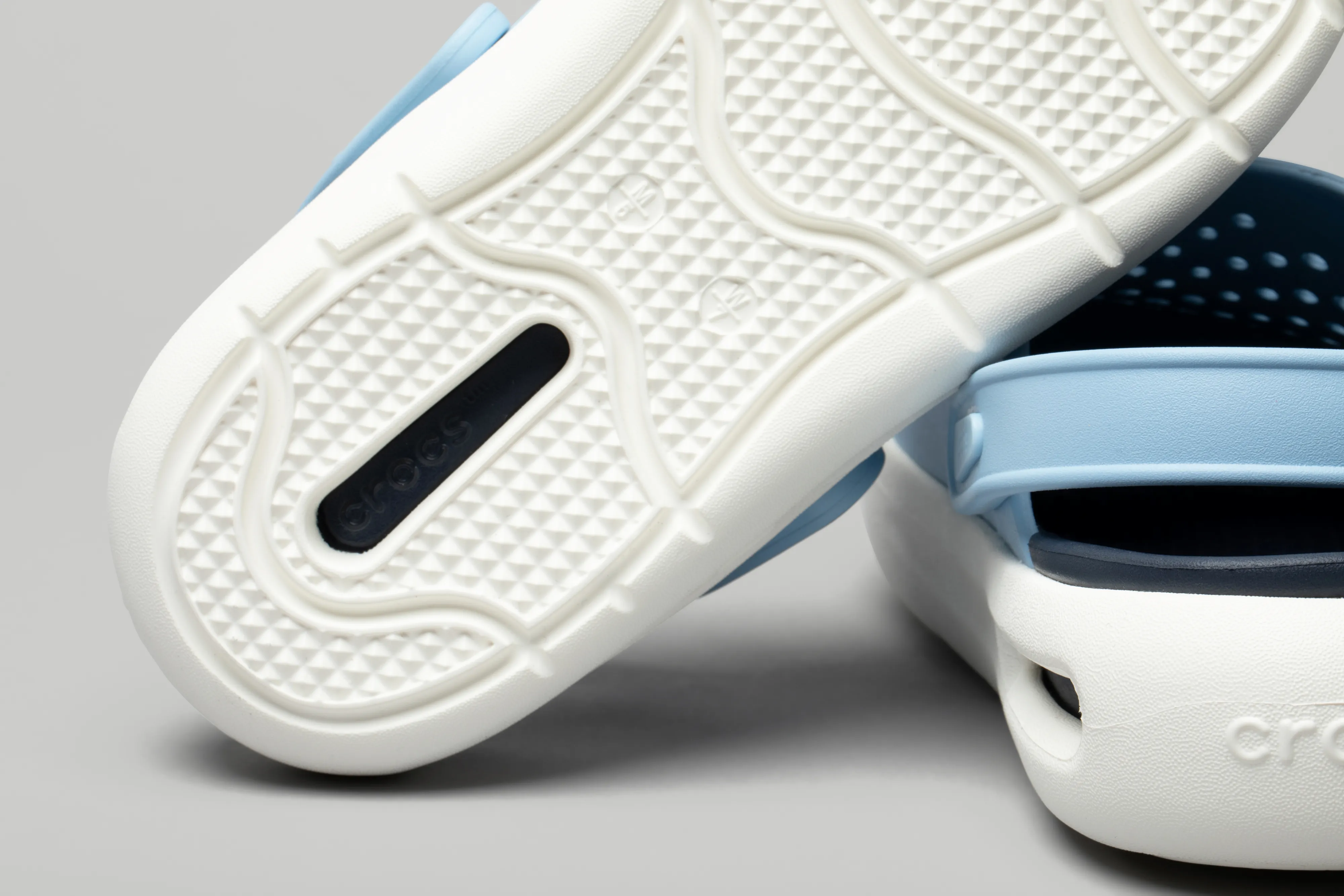 Crocs InMotion Clogs (Blue Calcite)