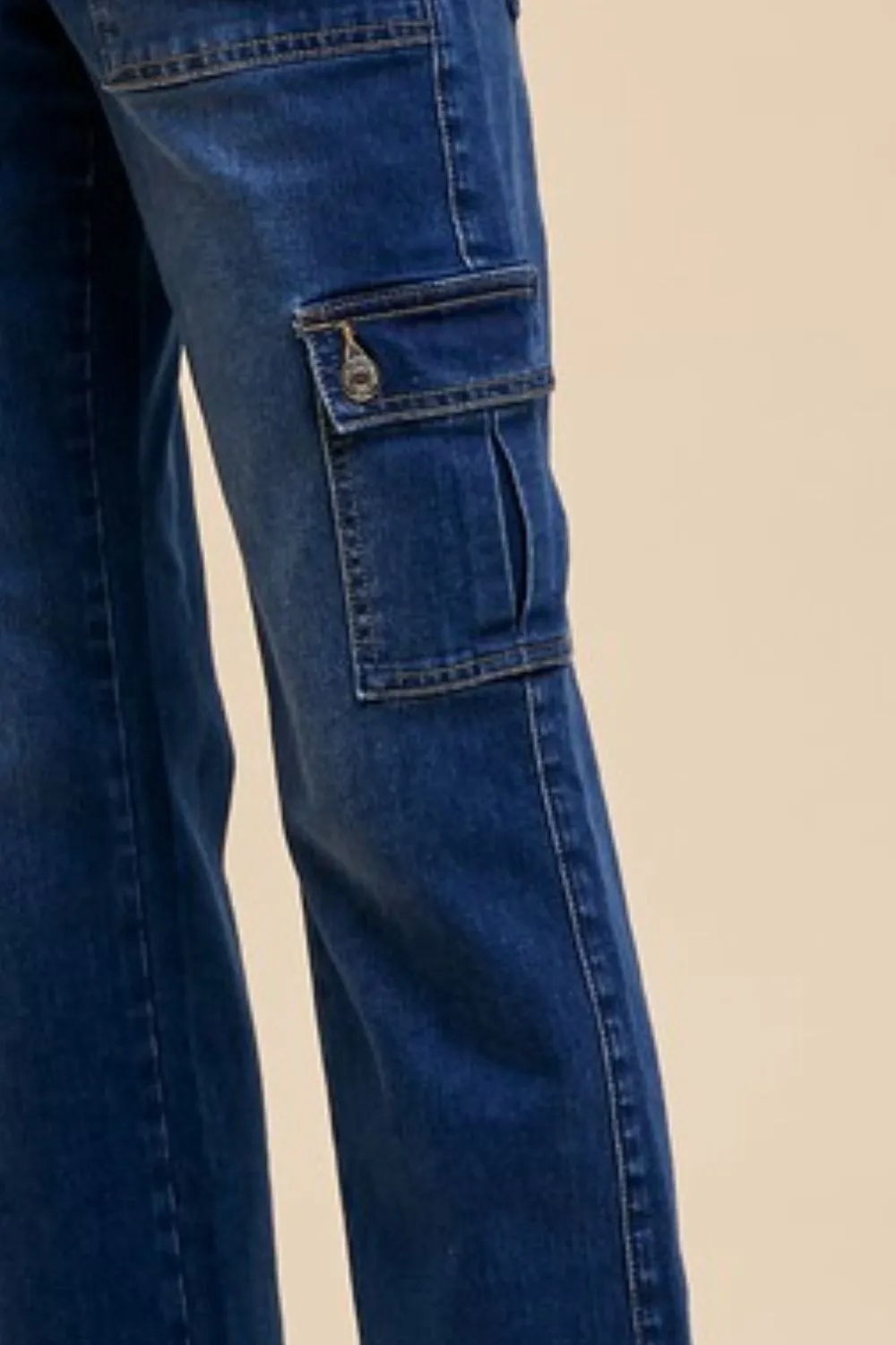 Dark Wash Straight Leg Cargo Jeans – Utility-Inspired Denim with Functional Pockets