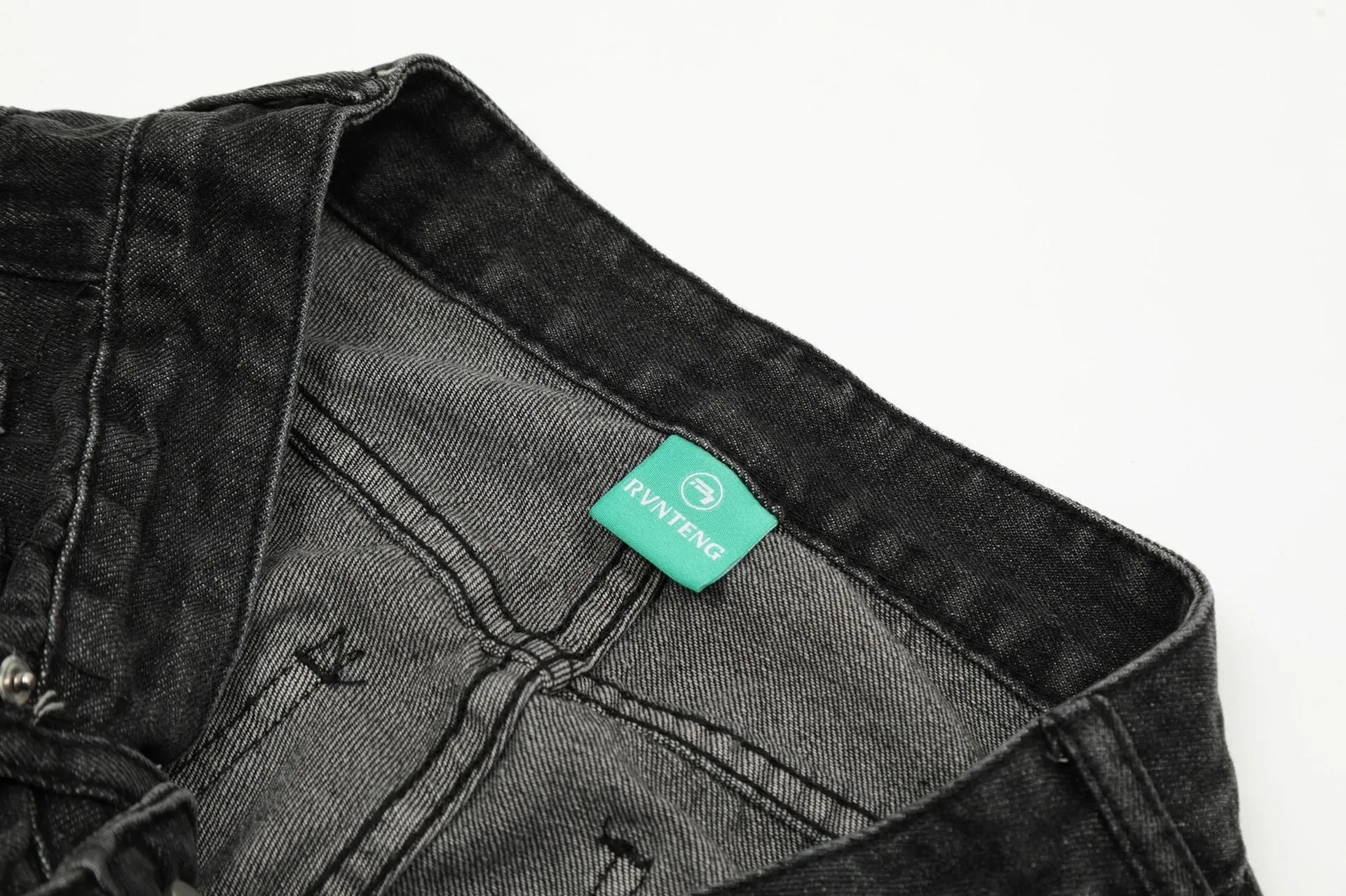 Distressed Cargo Jeans with Pockets