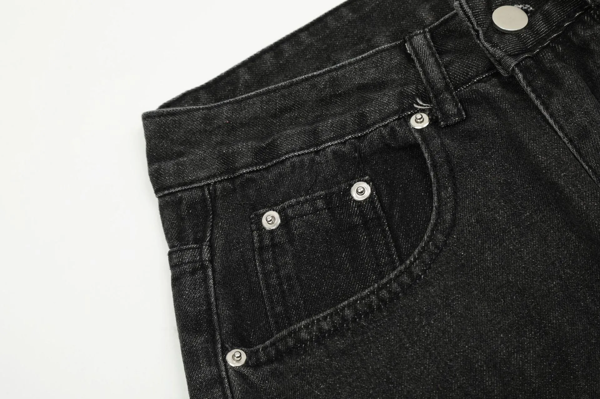 Distressed Cargo Jeans with Pockets