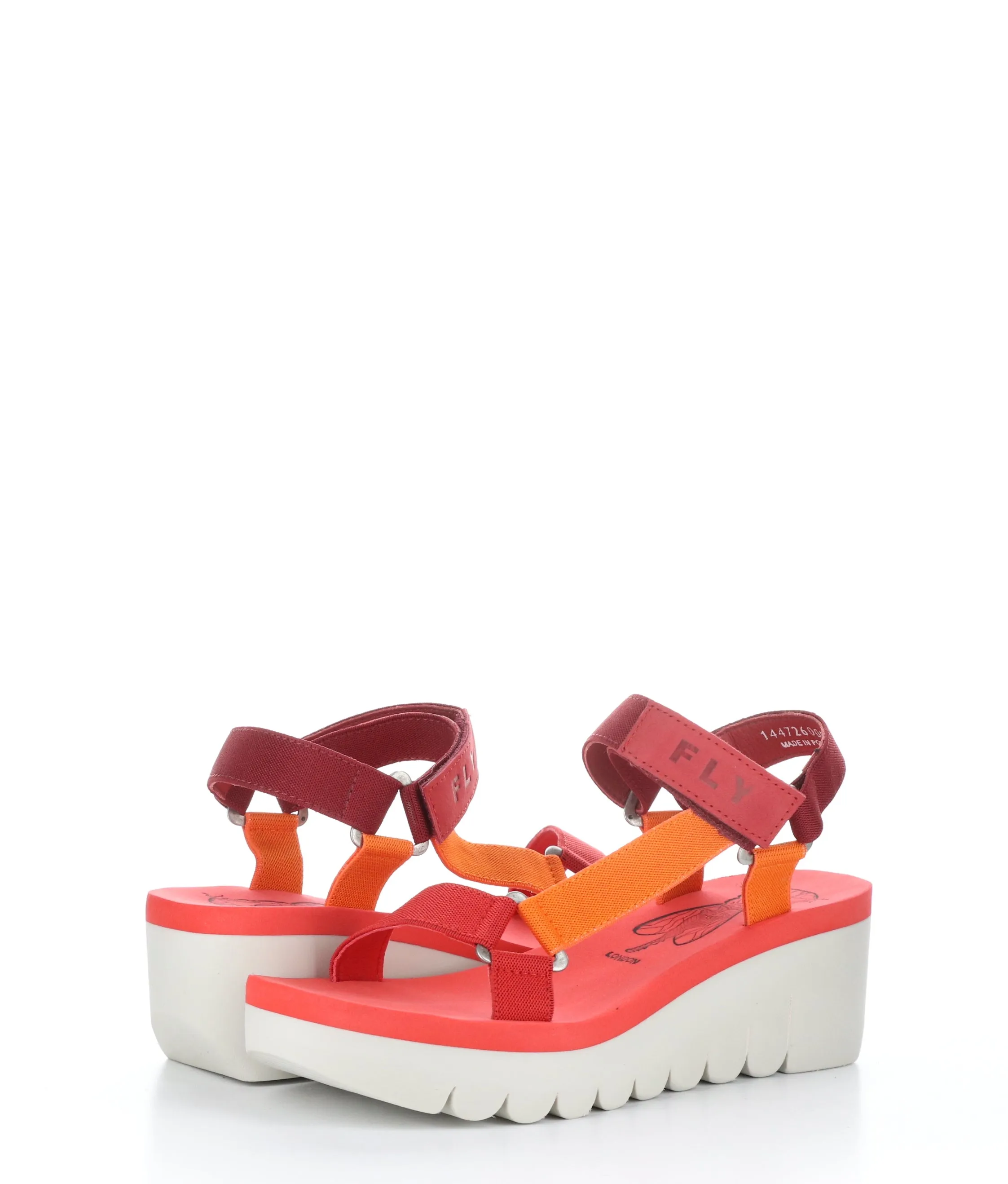 YEFA726FLY MULTI/RED Round Toe Shoes